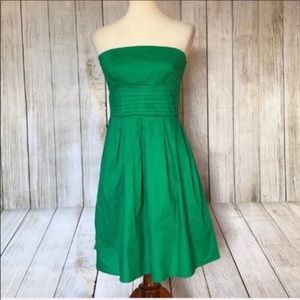 Green strapless dress
